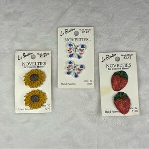 Le Bouton Hand Painted Buttons Lot Butterflies Sunflowers Strawberries